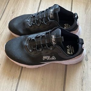 Fila Memory Skyway 30 Wild Womens Sneaker